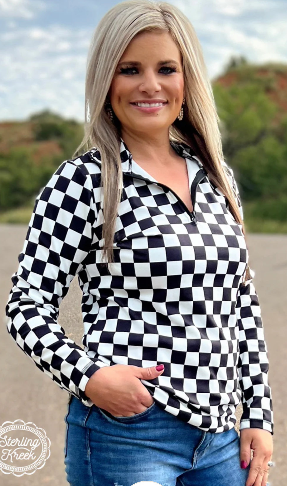 Checkered Pullover - Black/White