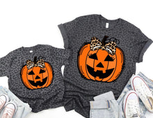 Load image into Gallery viewer, Black Leopard Pumpkin Tee (youth/adult)
