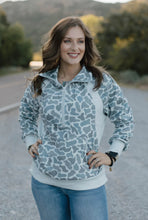 Load image into Gallery viewer, Nothing In My Way - Camo pullover
